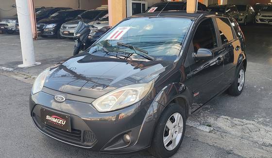 FORD FIESTA 1.6 MPI HATCH 8V FLEX 4P MANUAL FORD FIESTA 1.6 MPI HATCH 8V FLEX 4P MANUAL